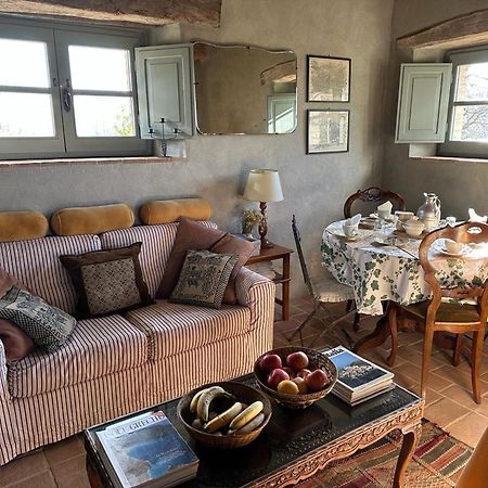 Bed and Breakfast Borgo Cardaneto Монтоне Экстерьер фото