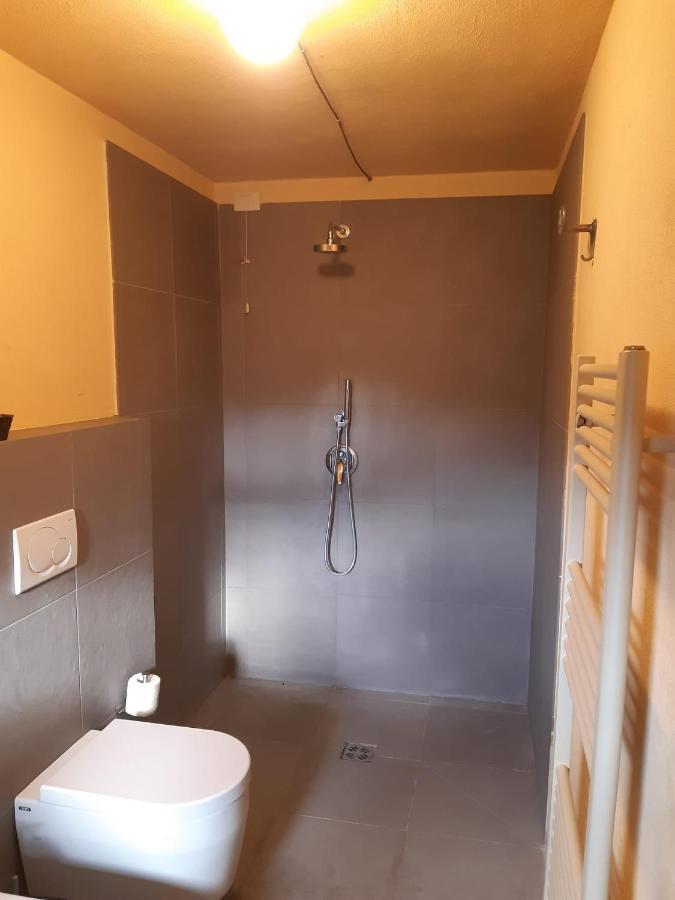 Bed and Breakfast Borgo Cardaneto Монтоне Экстерьер фото